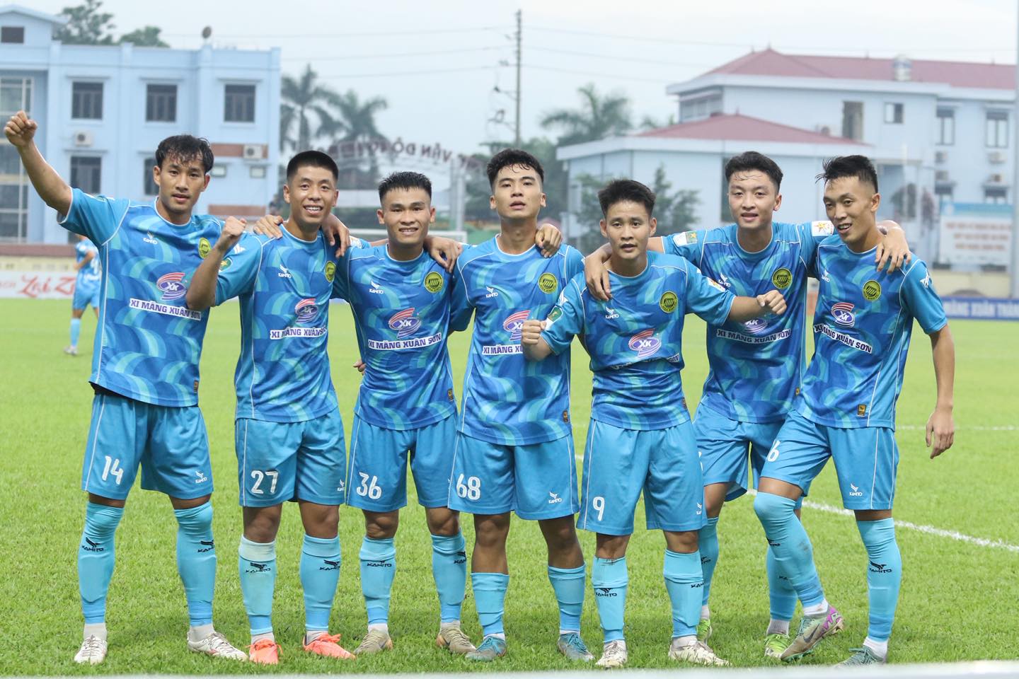 ‘Bom’ lại nổ trước giờ G: CLB Hòa Bình …