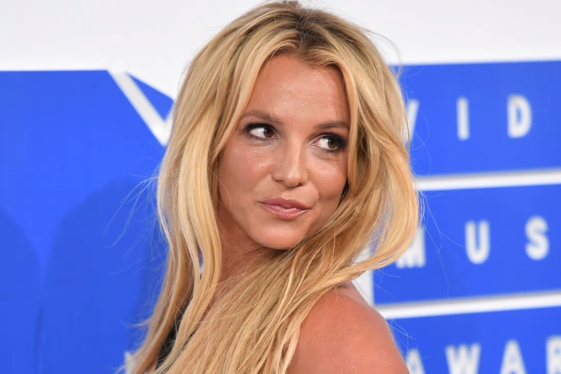 Britney Spears sống trong ngôi nhà ngập…