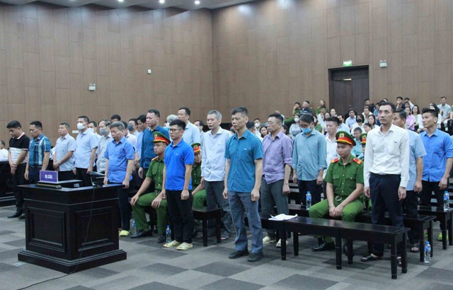 Các cựu quan chức khai gì về …