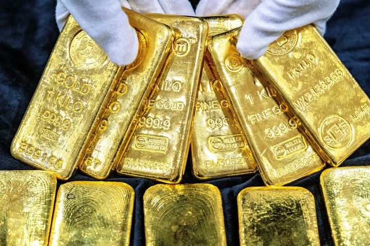 Giá vàng hôm nay 10/9: Thế giới và tron…