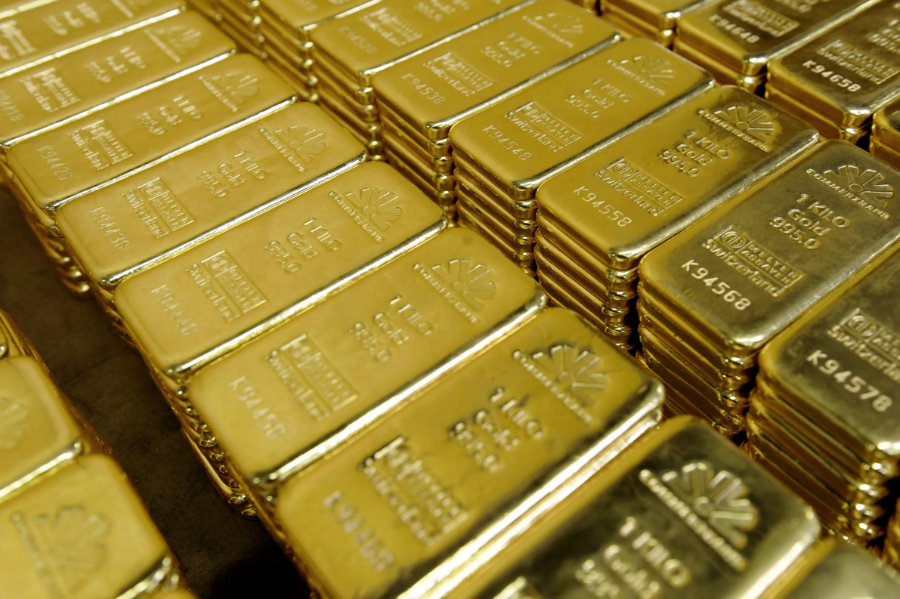 Giá vàng vượt xa mốc 3.600 USD/oz, quỹ …