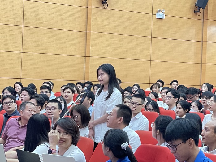 Hai thủ khoa Đại học Y Hà Nội bật mí ng…