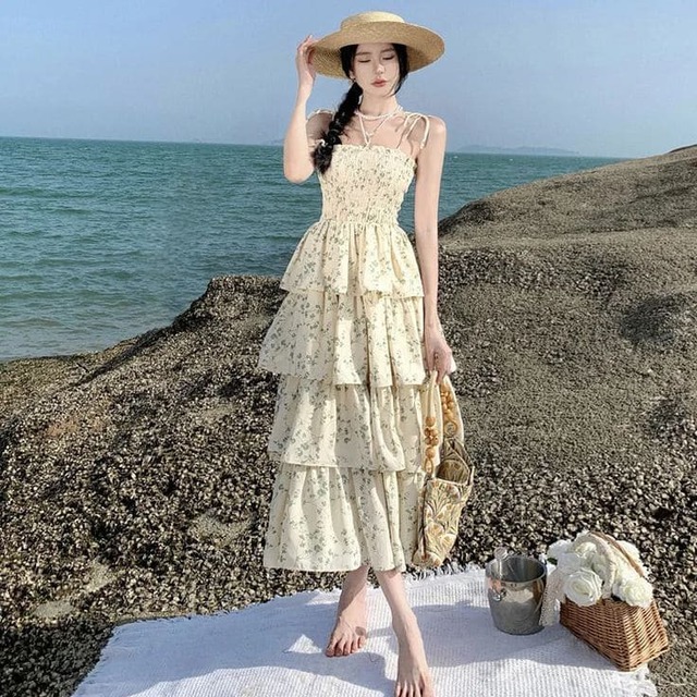 Nét dịu dàng, lãng mạn lên ngôi với váy…