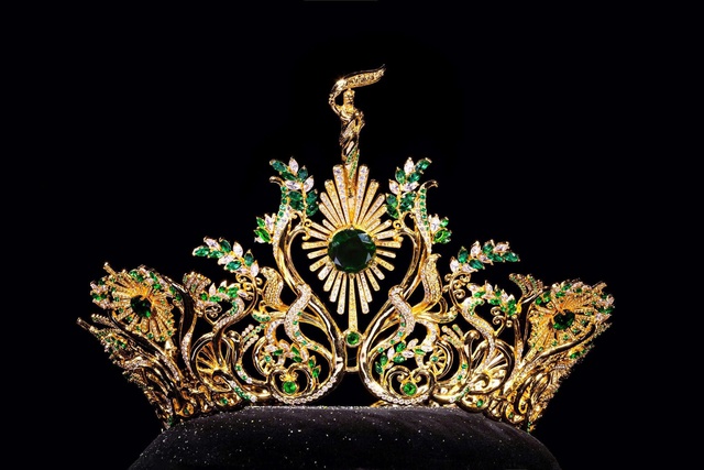 Người thiết kế vương miện Miss Grand Vi…