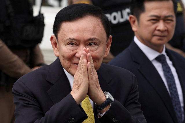 Tòa tuyên án ông Thaksin phải ngồi tù 1…