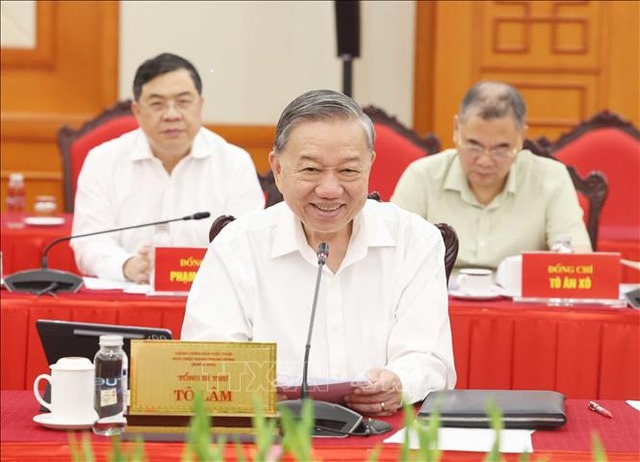 Tổng Bí thư Tô Lâm chủ trì cuộc làm việ…