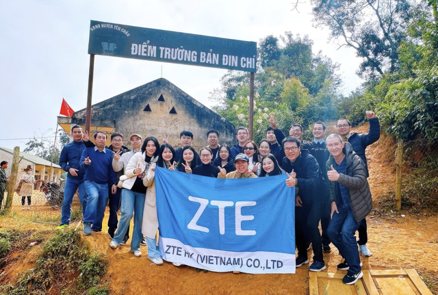 ZTE cam kết đồng hành phổ cập kỹ thuật …